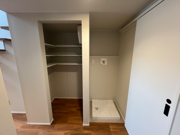 八戸市大字大久保、新築一戸建ての内装画像です