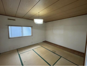 八戸市白銀台、中古一戸建ての内装画像です