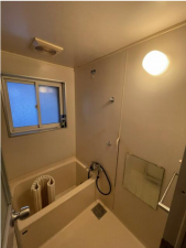 八戸市白銀台、中古一戸建ての風呂画像です