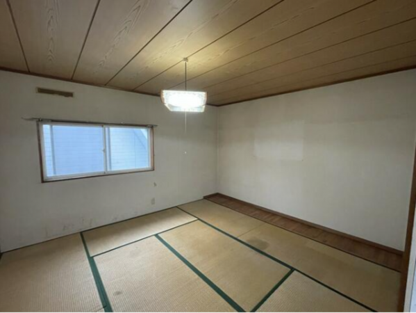 八戸市白銀台、中古一戸建ての内装画像です