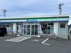 八戸市長者、新築一戸建てのコンビニ画像です