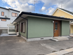 八戸市大字湊町、中古一戸建ての外観画像です