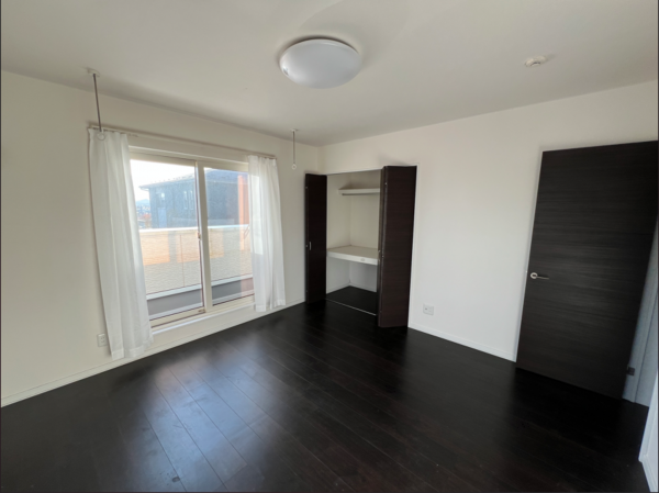 八戸市大字白銀町、中古一戸建ての内装画像です