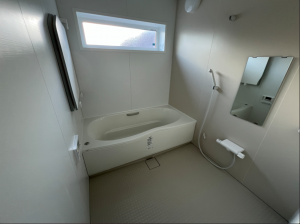 八戸市大字白銀町、中古一戸建ての風呂画像です