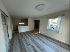 八戸市大字白銀町、中古一戸建ての内装画像です