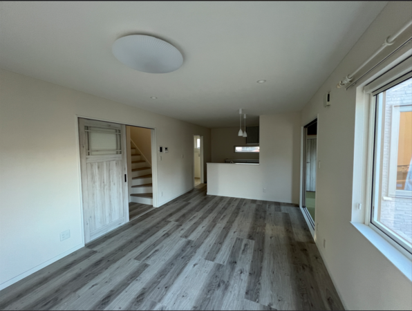 八戸市大字白銀町、中古一戸建ての内装画像です