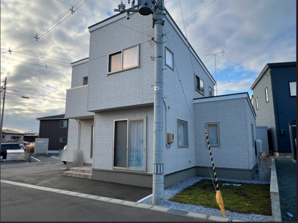 八戸市大字白銀町、中古一戸建ての外観画像です