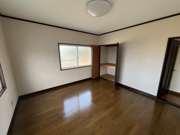 八戸市大字糠塚、中古一戸建ての内装画像です