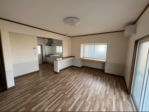 八戸市大字糠塚、中古一戸建ての内装画像です