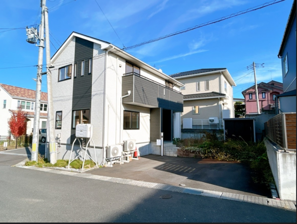 八戸市大字新井田、中古一戸建ての外観画像です