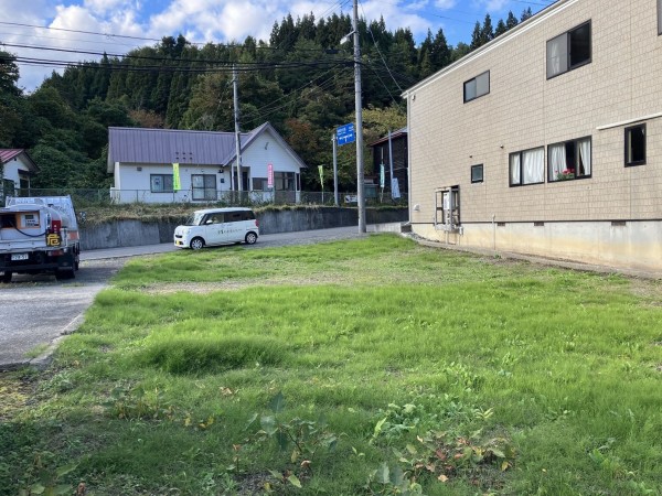 新郷村大字西越、土地の外観画像です