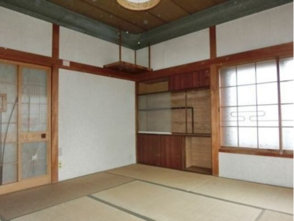 八戸市大字大久保、中古一戸建ての内装画像です
