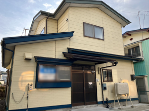 八戸市大字鮫町、中古一戸建ての外観画像です