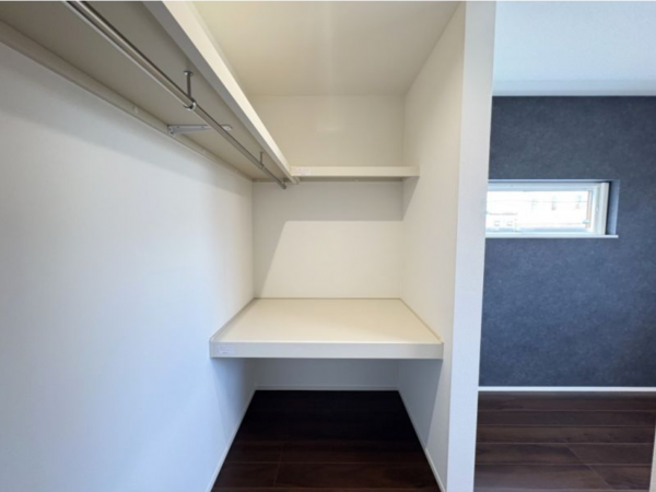 八戸市根城、新築一戸建ての内装画像です