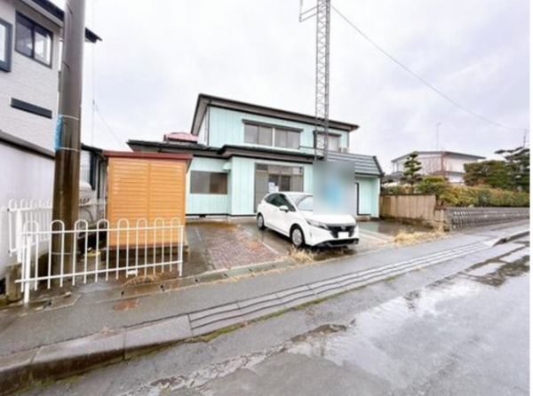 八戸市石堂、中古一戸建ての外観画像です