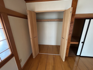 八戸市桜ケ丘、中古一戸建ての内装画像です