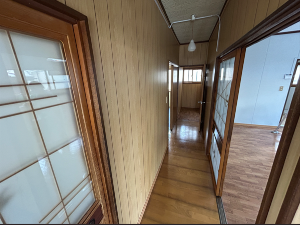 八戸市桜ケ丘、中古一戸建ての内装画像です