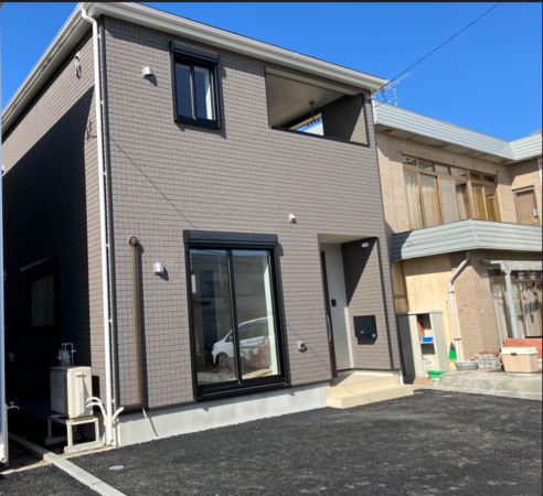 八戸市小中野、新築一戸建ての外観画像です
