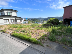 八戸市大字是川、土地の外観画像です