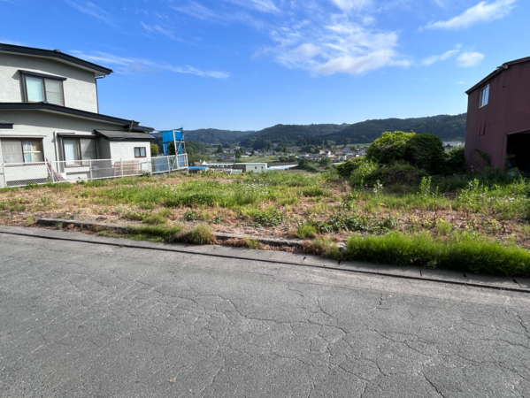 八戸市大字是川、土地の外観画像です