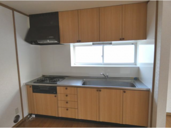 八戸市鮫町、収益物件/住宅のキッチン画像です