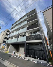 江東区亀戸、マンションの外観画像です