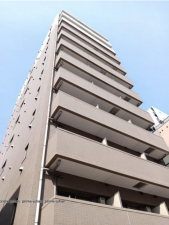 江東区亀戸、マンションの外観画像です
