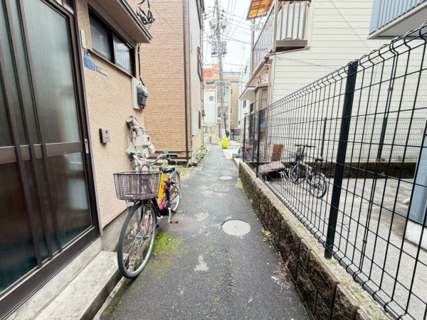 江東区大島、土地の前面道路を含む現地写真画像です
