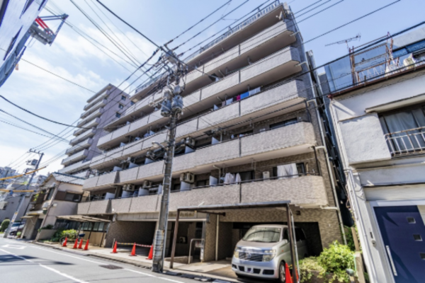 江東区大島、収益物件/店舗付住宅の外観画像です