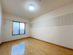 江東区南砂、マンションの居間画像です