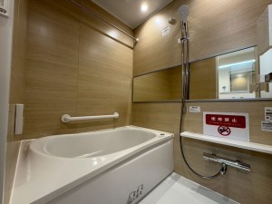 江東区南砂、マンションの風呂画像です