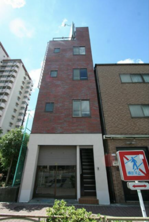 江東区亀戸、収益物件/ビルの外観画像です