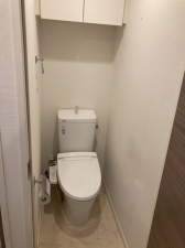 江東区東陽、マンションのトイレ画像です
