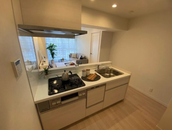 江東区北砂、マンションのキッチン画像です