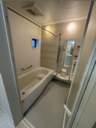 江東区亀戸、中古一戸建ての風呂画像です