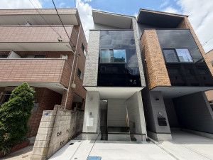 江東区南砂、新築一戸建ての外観画像です