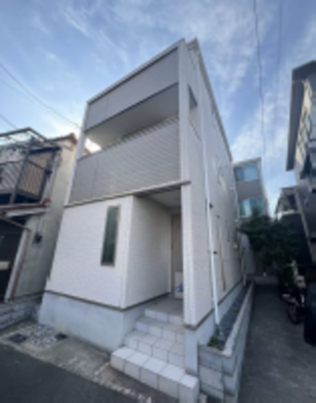 江東区亀戸、中古一戸建ての外観画像です