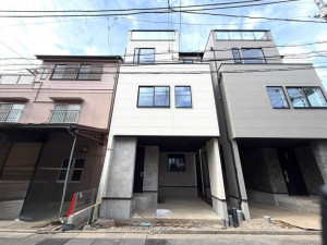 江東区東砂、新築一戸建ての外観画像です