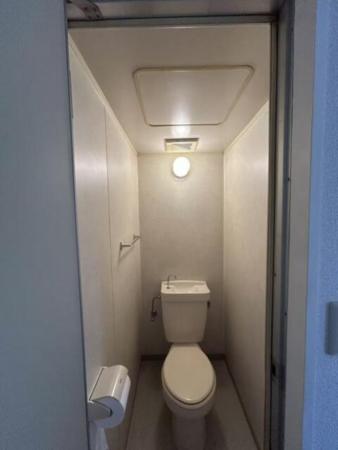 江東区亀戸、マンションのトイレ画像です