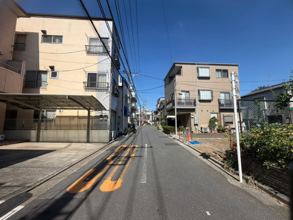 江東区大島、土地の前面道路を含む現地写真画像です