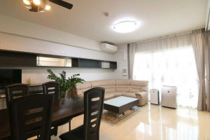 江東区東陽、マンションの居間画像です
