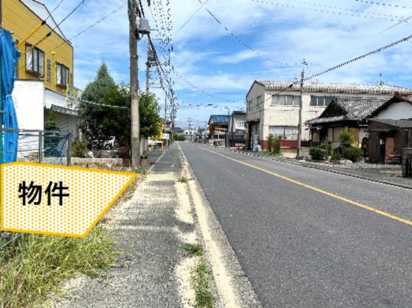 鈴鹿市東玉垣町、土地の前面道路を含む現地写真画像です