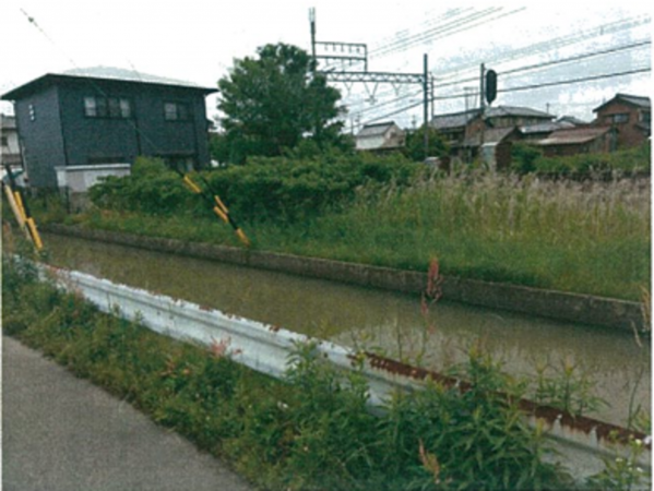 鈴鹿市寺家、土地の外観画像です