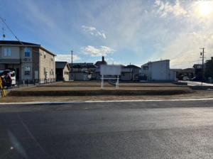 鈴鹿市南玉垣町、土地の前面道路を含む現地写真画像です