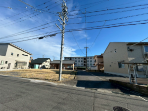 鈴鹿市岡田、土地の外観画像です