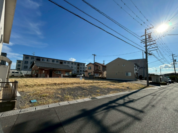 鈴鹿市岡田、土地の外観画像です