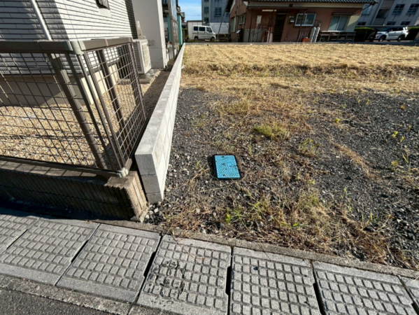 鈴鹿市岡田、土地の外観画像です