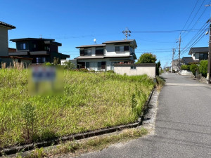 鈴鹿市寺家、土地の外観画像です