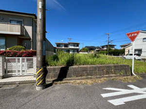 鈴鹿市寺家、土地の外観画像です