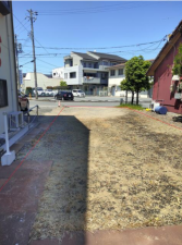 鈴鹿市自由ヶ丘、土地の前面道路を含む現地写真画像です